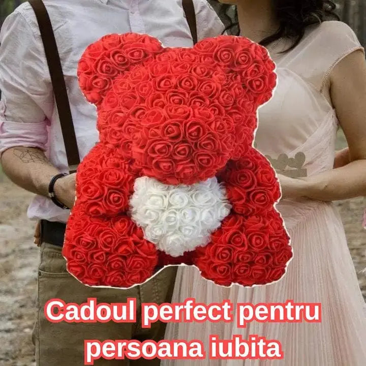 Ursulet din trandafiri cu 120 de flori, in cutie premium, cadoul perfect SuperUtil.ro